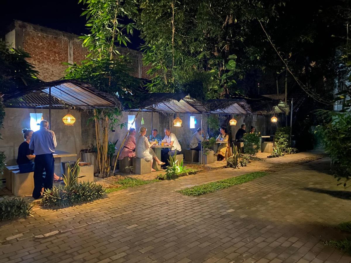 Hotel Tinaya Dambulla Kültér fotó