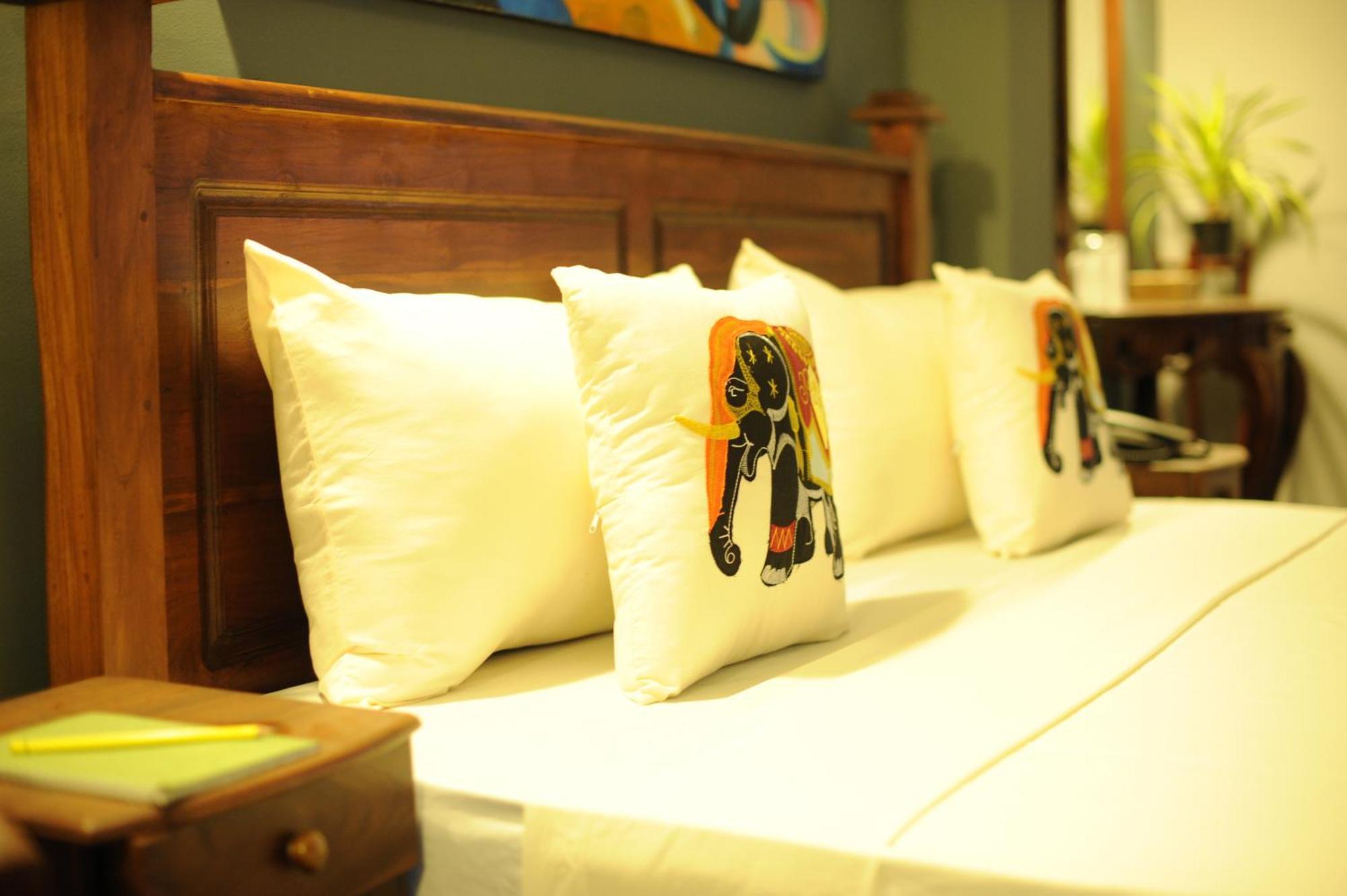 Hotel Tinaya Dambulla Szoba fotó