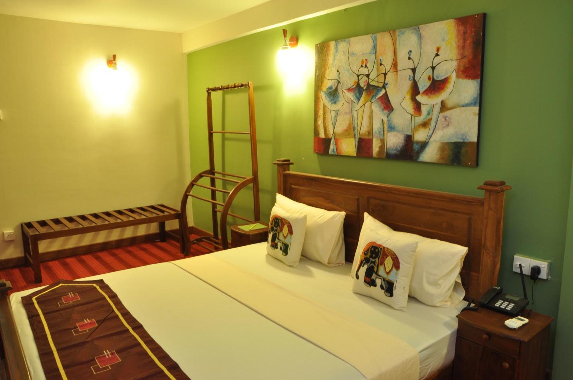 Hotel Tinaya Dambulla Szoba fotó