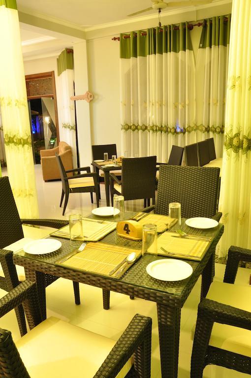 Hotel Tinaya Dambulla Kültér fotó